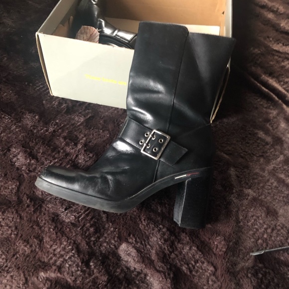 Can’t walk in heels - Picture 5 of 11